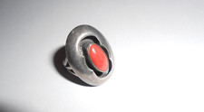 SOUTHWESTERN RED CORAL STERLING SILVER RING.