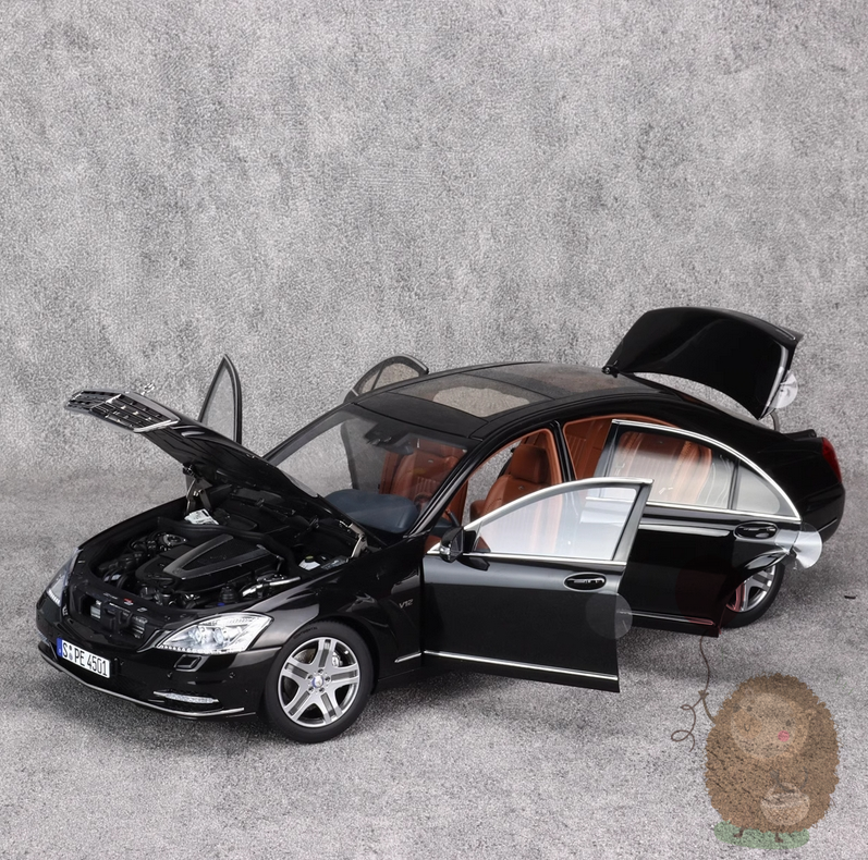 MOTORHELIX 1/18 Benz S W221 S600L Alloy Car Model Diecast
