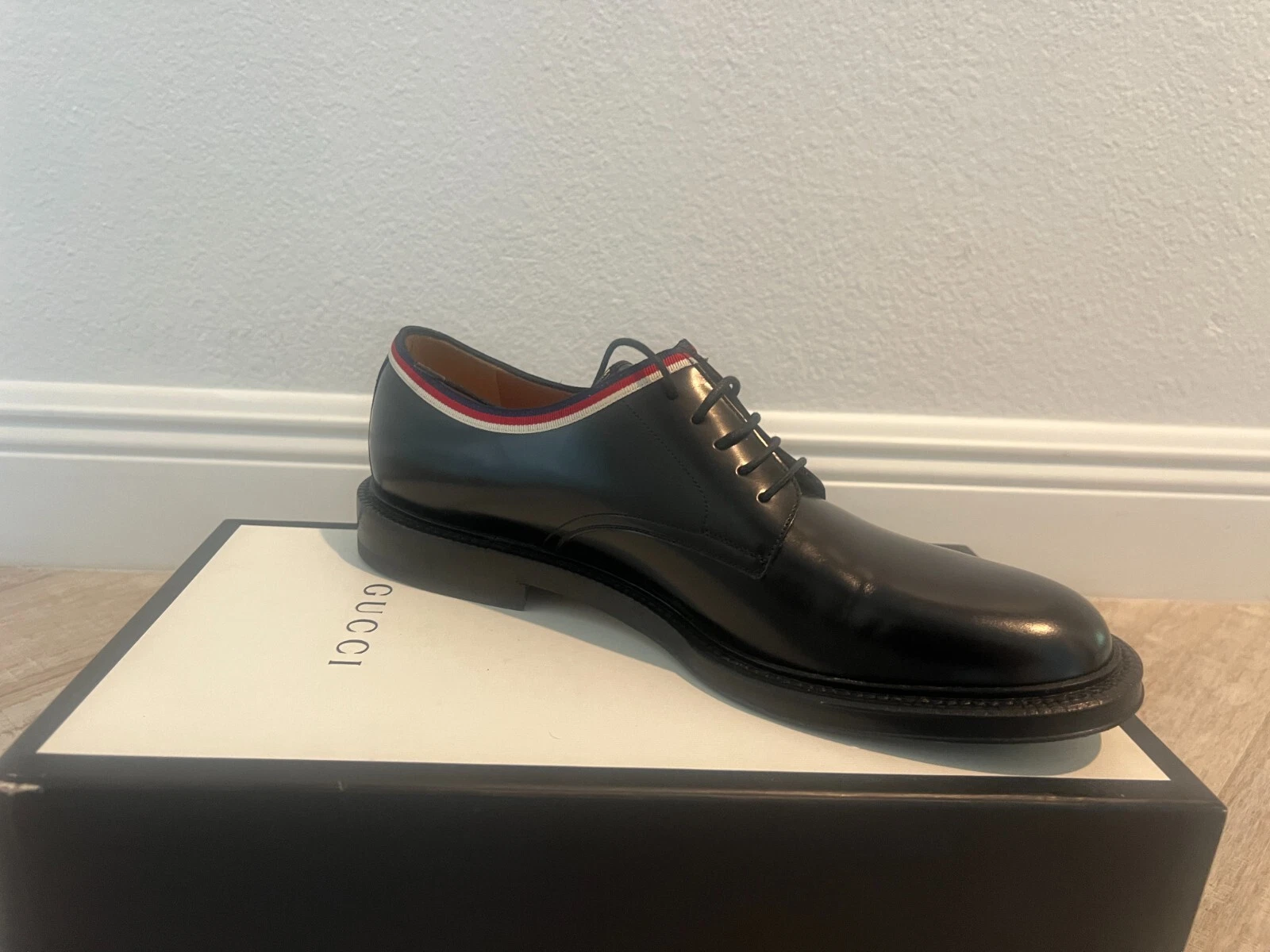 Chaussures Oxford homme Gucci cuir noir 11 US neuves dans leur boîte