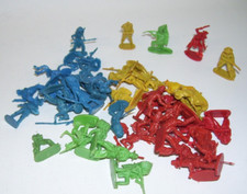 Miniature Cowboys and Indians Play Set of 42