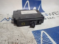 1 NEW Eaton Cutler Hammer CHQ120 1 pole 20 amp Plug in 120/240v Circuit Breaker