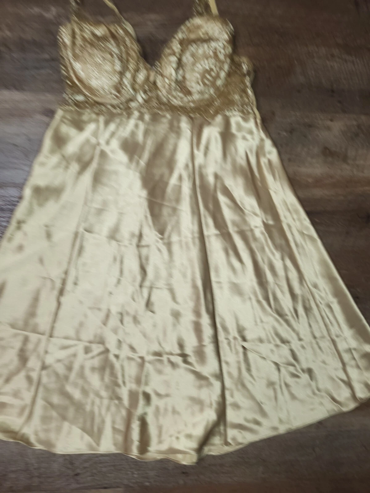 UNDERCOVER Camicia da notte slip abito vintage oro Victoria's Secret taglia M sottofilo imbottito leggero