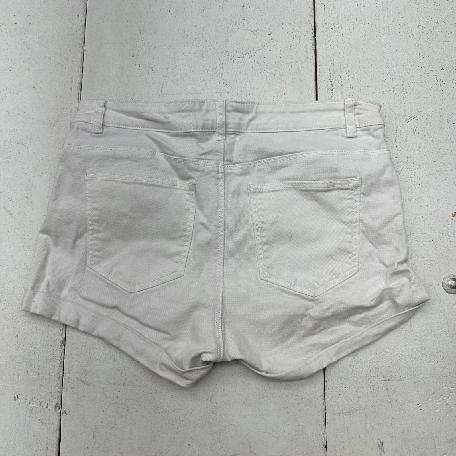 H&M Solid White Everyday Low Rise Basic 2 Inch De… - image 7