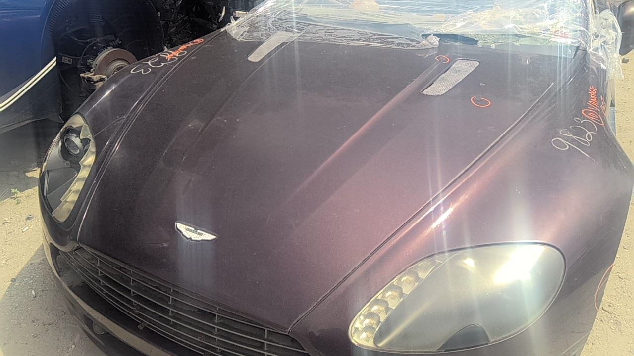 Aston Martin Vantage 2010 Hood P/N 677939