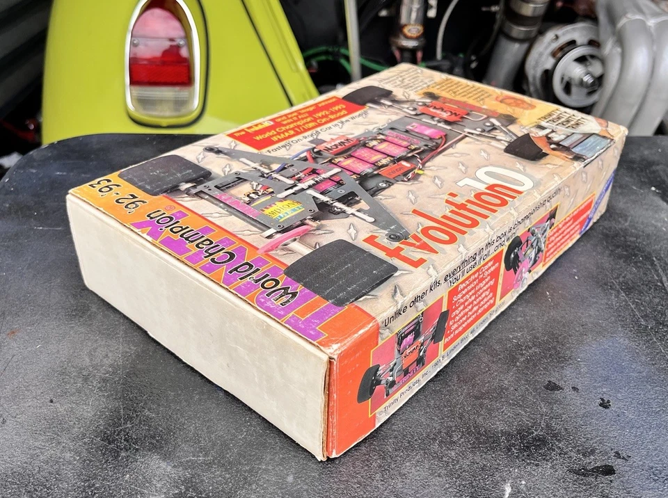 1994 Trinity RC 1:10 Evolution 10 On-Road Chassis ORIGINAL BOX ONLY - NO KIT - Image 2 of 4