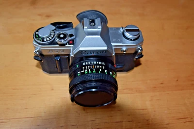 Kamera Canon AT-1+Objektiv Canon FD 50mm 1:1.8 - Bild 1 von 4