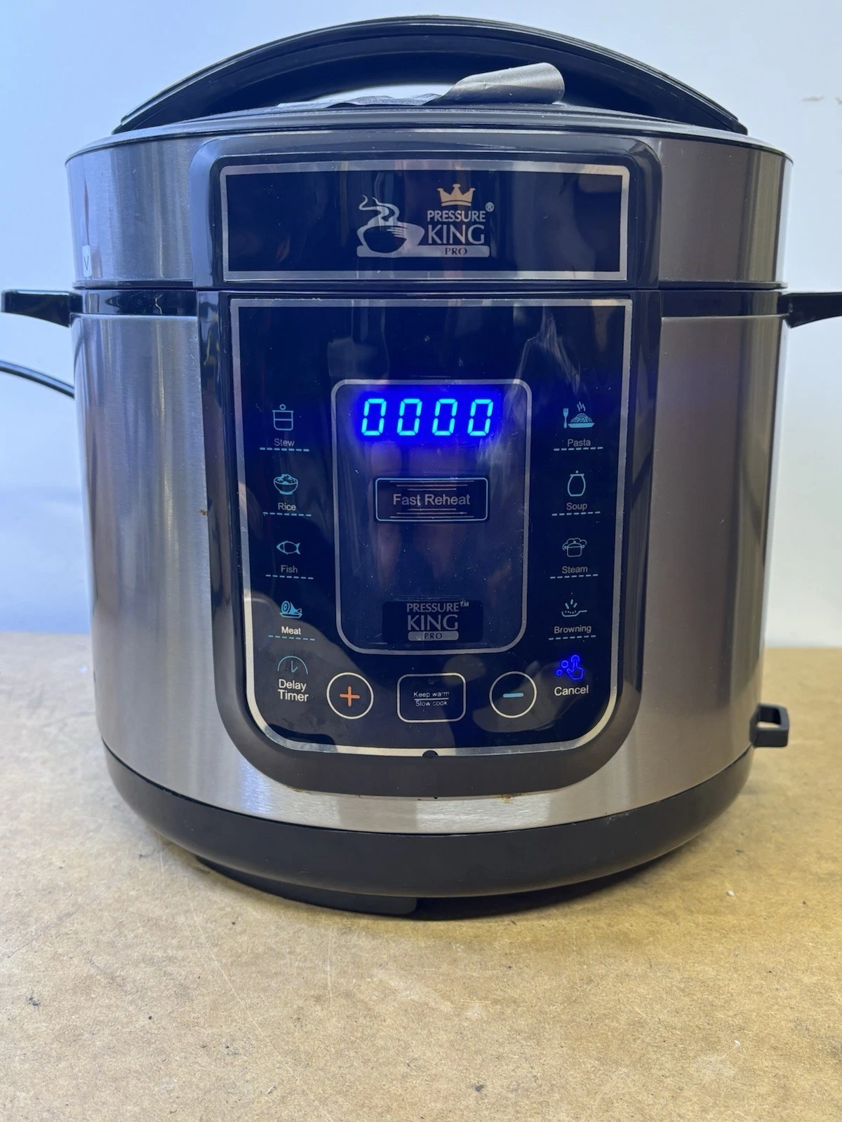 Pressure King SC-30SA Pro 8-in-1 Electric Pressure Cooker
Opens in a new window or tab