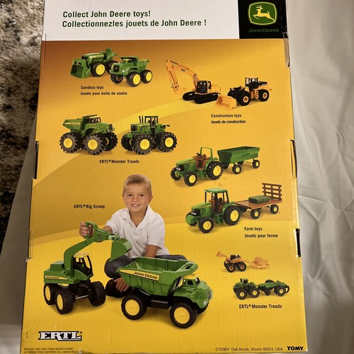 NEW TOMY John Deere 3 Vehicle Gift Set Row Crop Tractor Pickup Truck Tractor - Picture 5 of 6