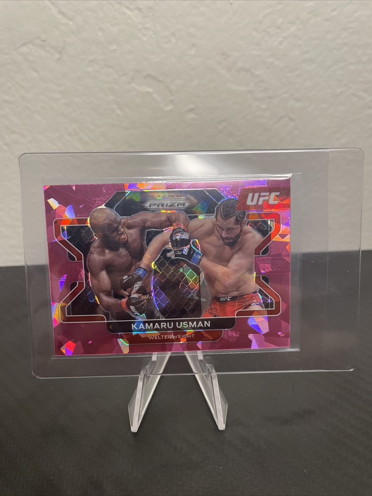 Kamaru Usman Cracked Ice Pink Prizm - 2022 Panini Prizm UFC #54 SP