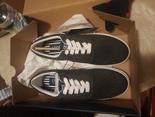 Brand New Size 8.5 Chaps Men's Gray Canvas Lace-Up Casual Dress Shoe Memory Foam