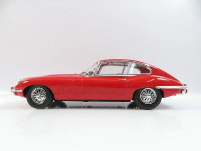 1:24 Jaguar E Coupe limitiere Edition (Jaguar Land Rover) #A325 - Bild 1 von 4