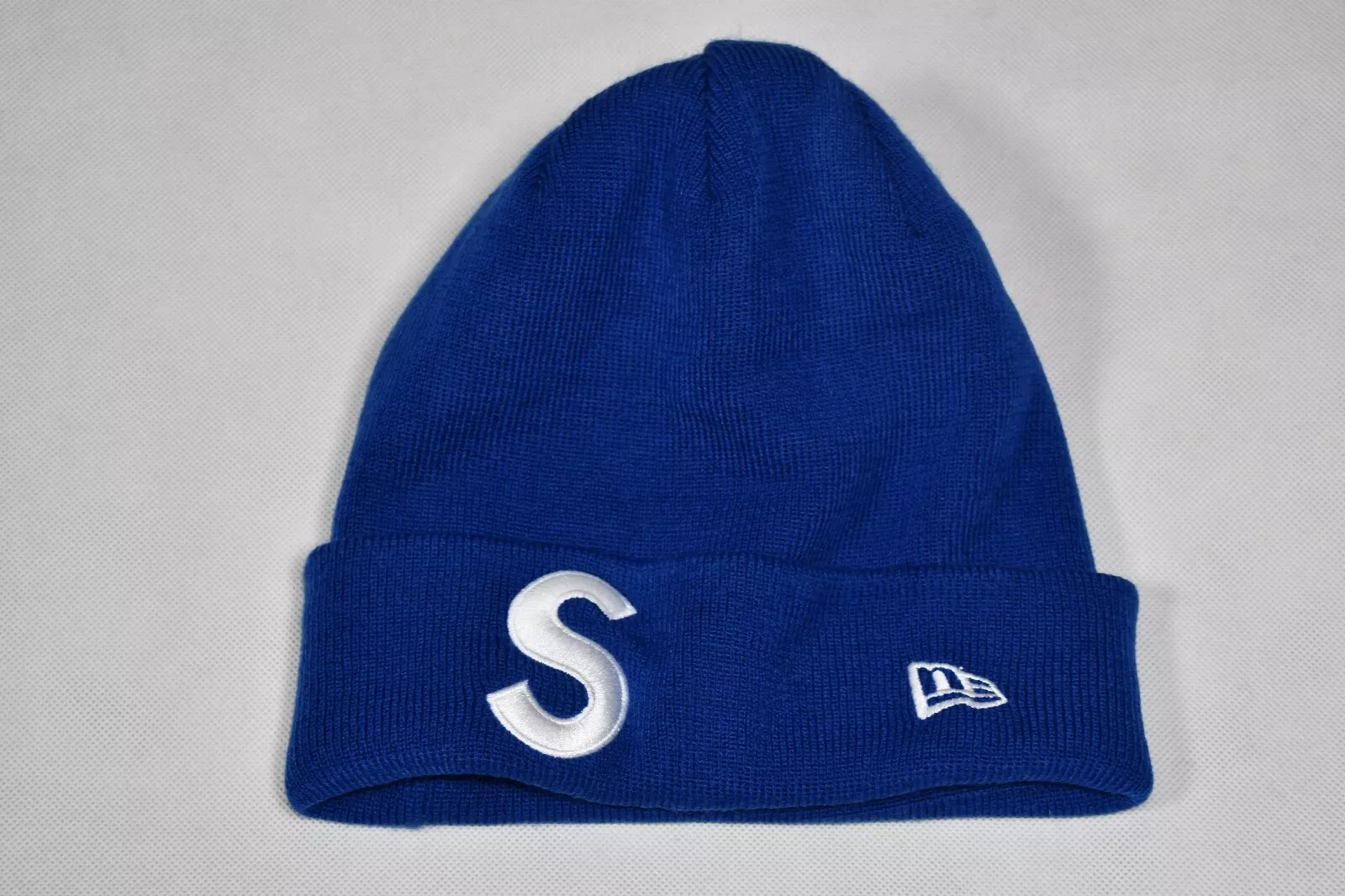 Bonnet bleu logo SUPREME x New Era FW17 S