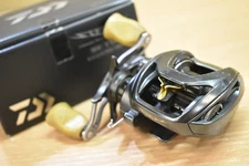 Daiwa 16 Steez SV TW 1016SV-SH Right-Hand Retrieve (Custom Handle Knob)
