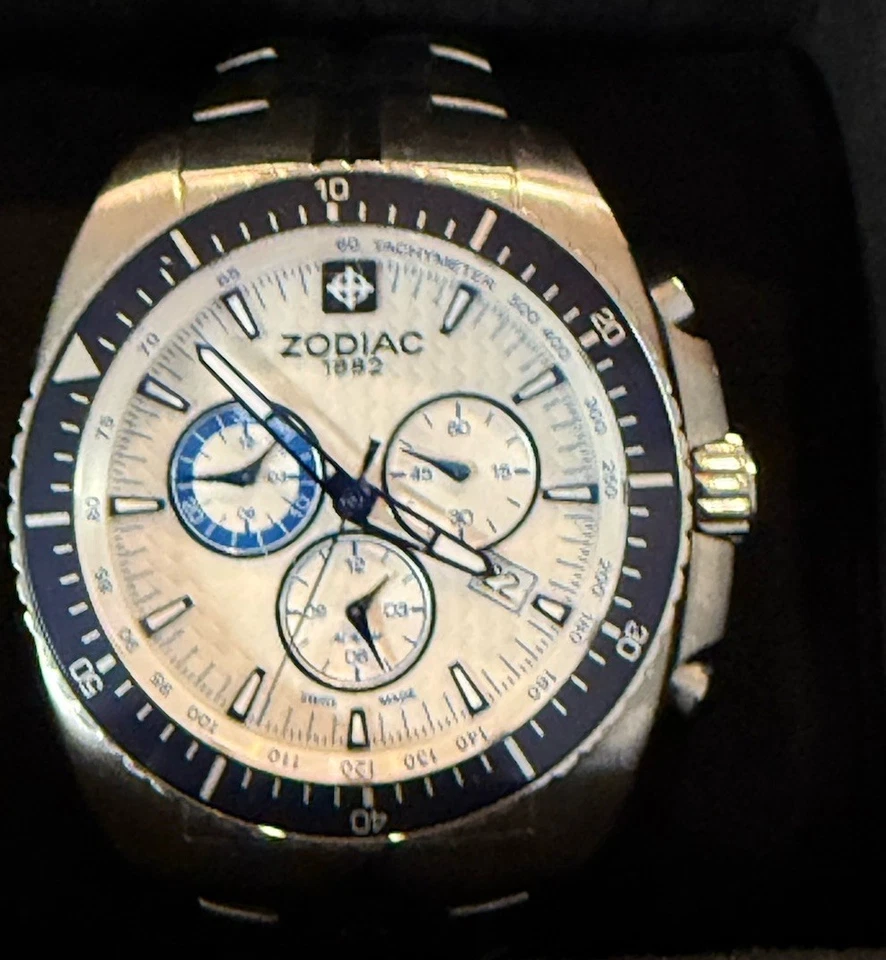Zodiac Speed Dragon Chronograph ZO5505 – Panda Dial – Very Rare 100M W Box - Image 2 of 4