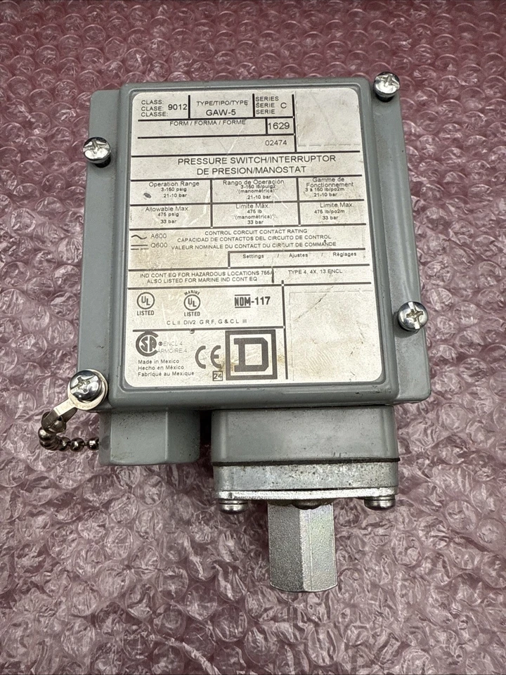 Square D 9012GAW5 Druckschalter, Klasse: 9012, Serie: C, Typ: GAW-5 - Bild 1 von 4