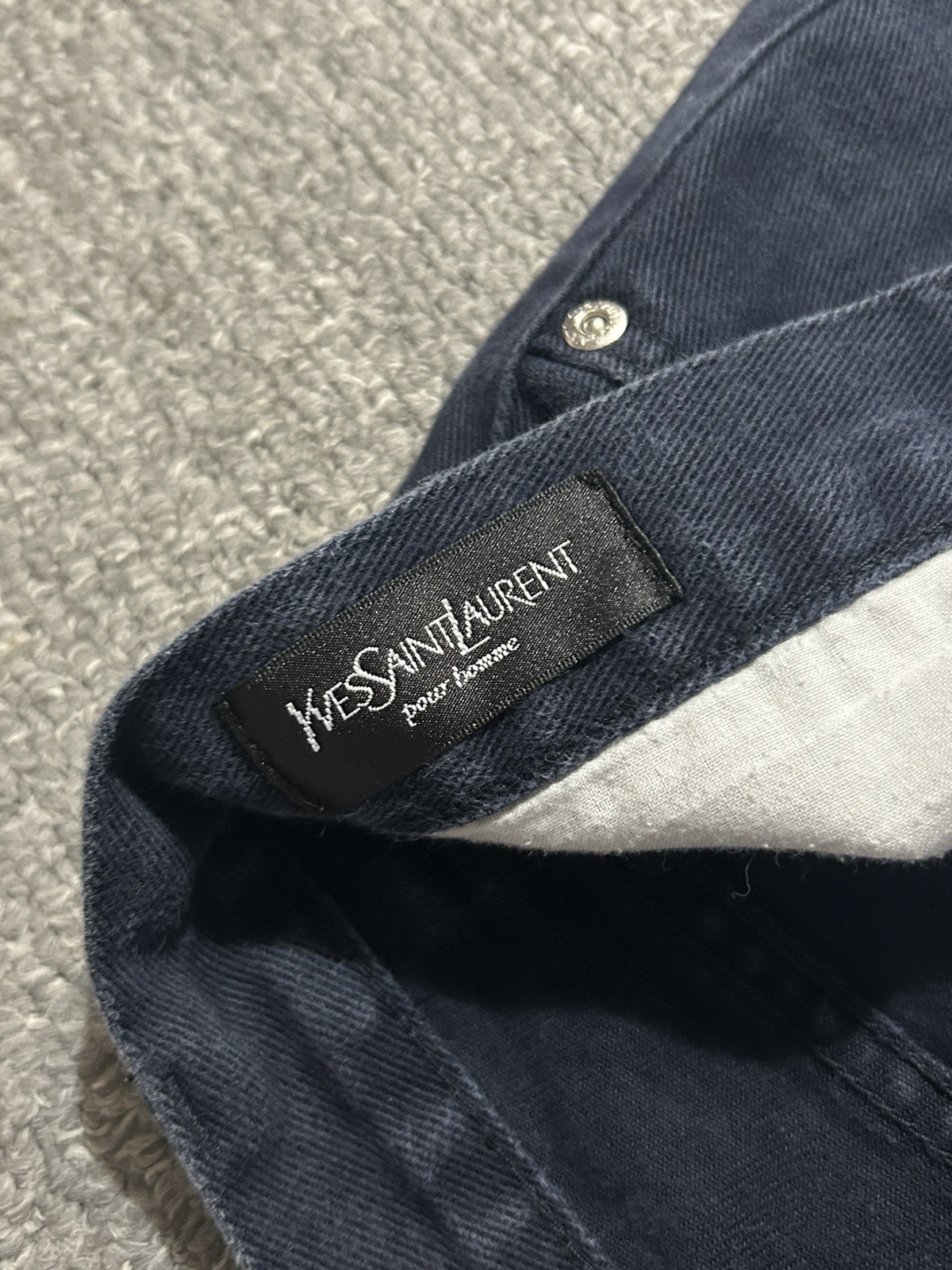 Yves Saint Laurent YSL Vintage 80s Hong Kong Made Men’s Navy Denim Jeans W38 L32 thumbnail 3