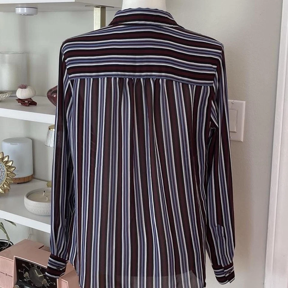 Blusa vintage Nanette Lepore azul a rayas con botones talla pequeña Foto 4 de 4