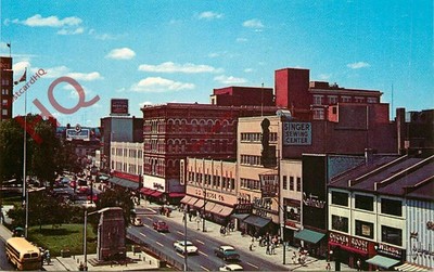 Ansichtskarte> Ontario, Hamilton, King St. Zeige Kenotaph