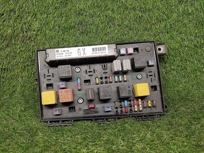 Opel Astra H 2005 Power Management Steuergerät 13206750 DTR53587