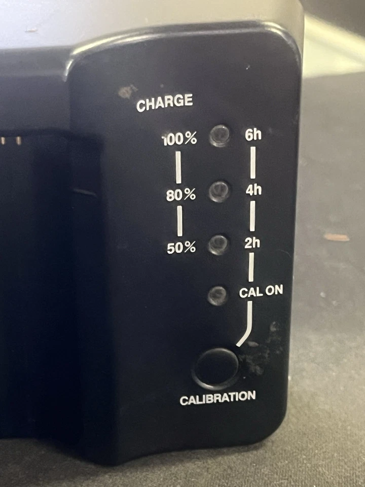 Cargador rápido Nikon MH-21 para EN-EL4 EN-EL4a D2 D3 OEM PARA PIEZAS O REPARACIÓN Foto 2 de 4