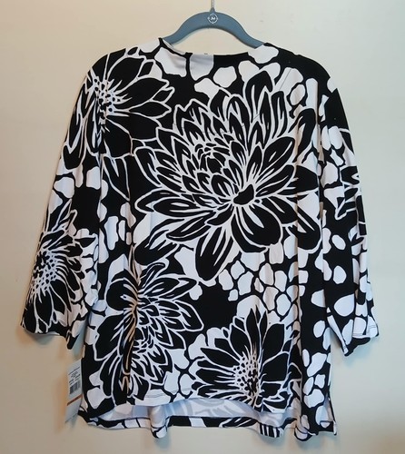 Mixed Group of 5 Ladies Plus Size 3X Dress Shirt Blouses Lot 3 - Picture 4 of 20