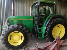 John Deere Tractor 6930 Sandblasting and Spraying services Hereford UK 