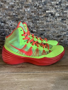 kids hyperdunks