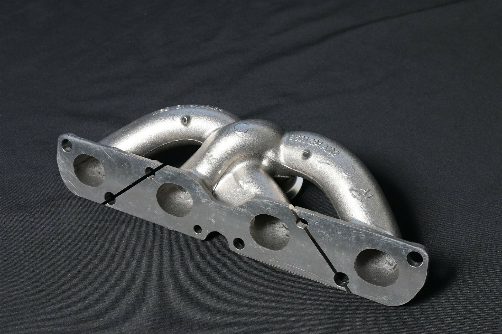 8605663 ORIGINAL BMW Auslassventil Ventil X5 F15 G05 X6 G06