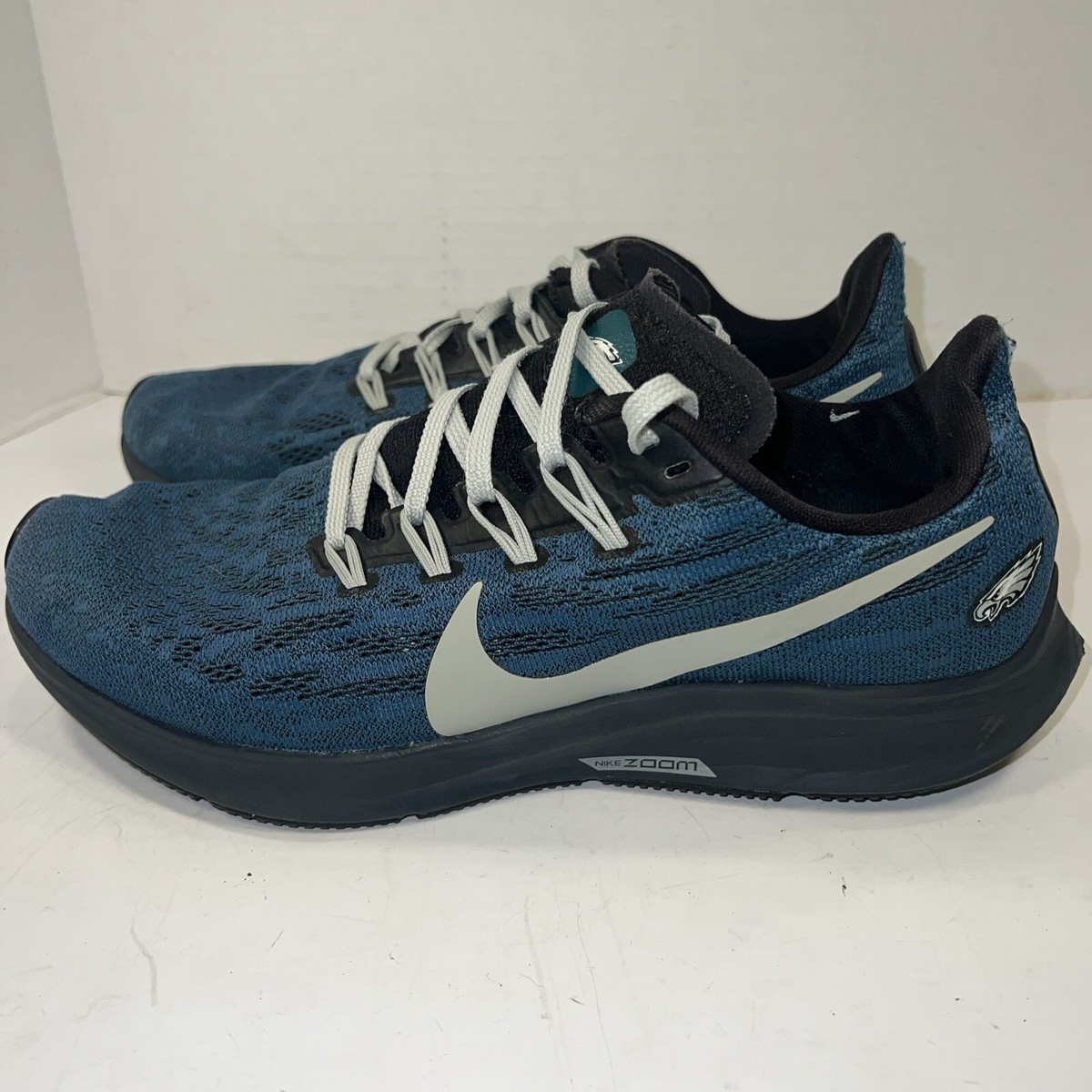 eagles nike air zoom pegasus 36