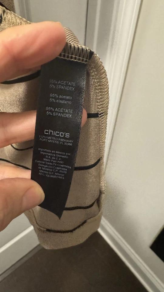 CHICO'S TRAVELLER BEIGE L/S PLUMERO/ABRIGO RAYAS CHEVRON 3- XL Foto 4 de 4