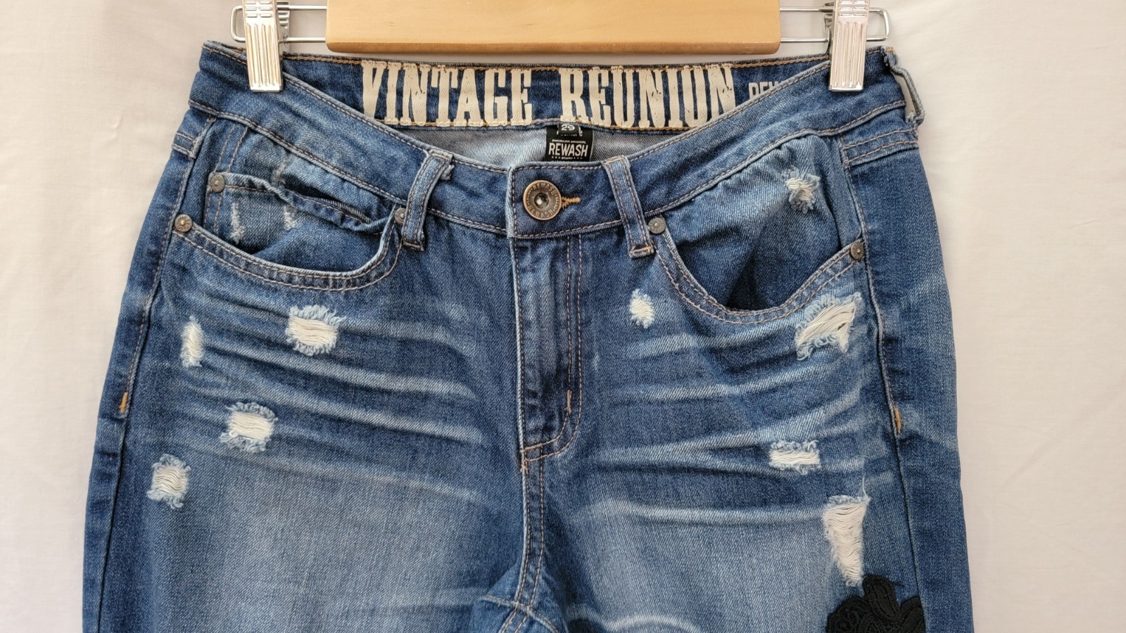 Womens Vintage Reunion Jeans Rewash Sz 9/29W Distressed Holes Lace MidRise Taper