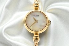[VG] Gucci 2700.2.L Shell Pearl Dial Gold Bangle Qz Women's Watch Working Japan