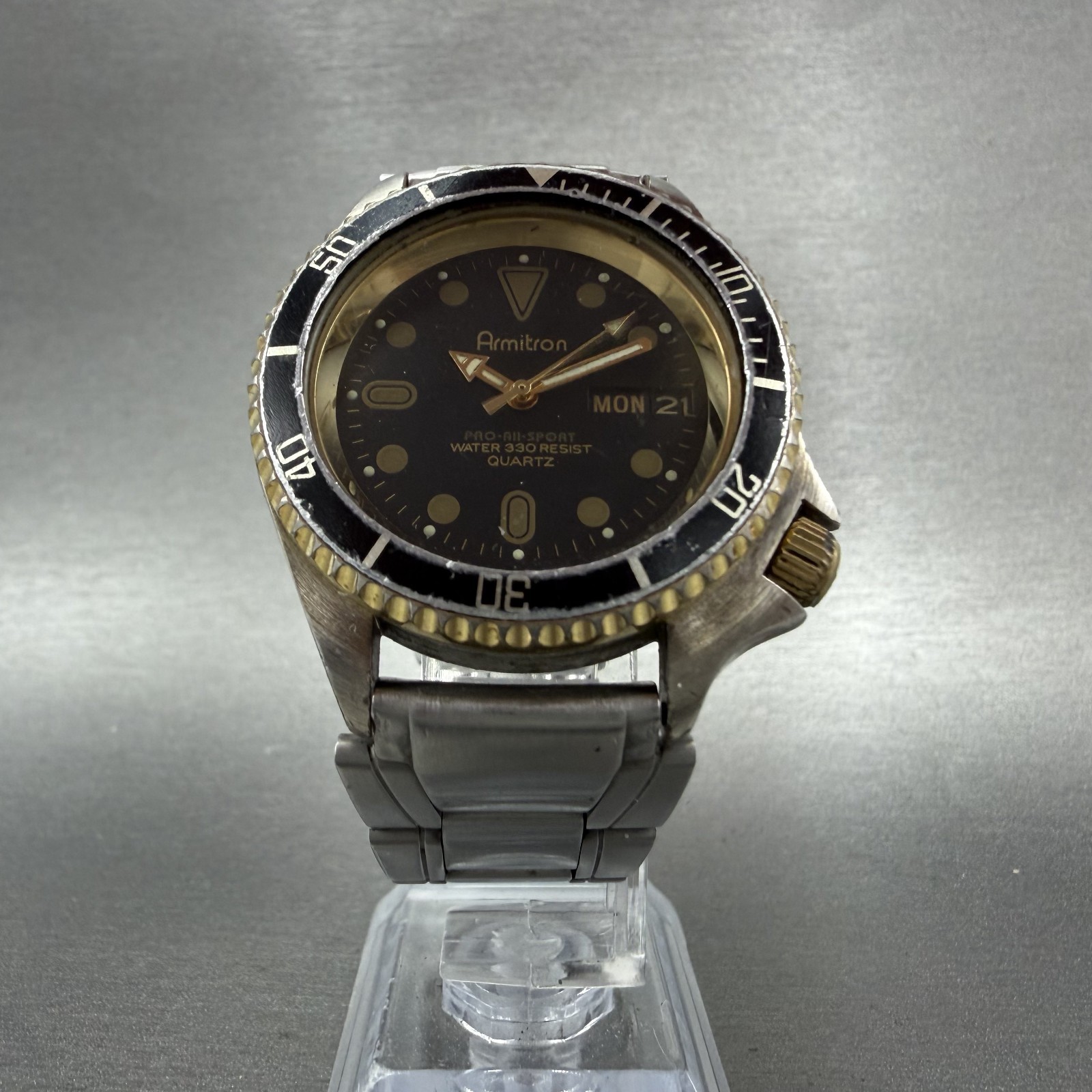 Armitron Pro All Sport Dive Watch Men 37mm Black Dial Two Tone Daydate New Batt