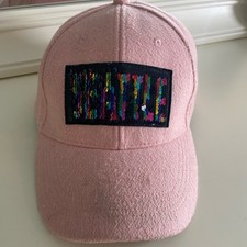 Baseball cap. Flip sequins. 