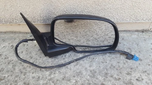 2003-2007 CHEVY SILVERADO AVALANCHE YUKON RIGHT PASSENGER DOOR MIRROR OEM N130
