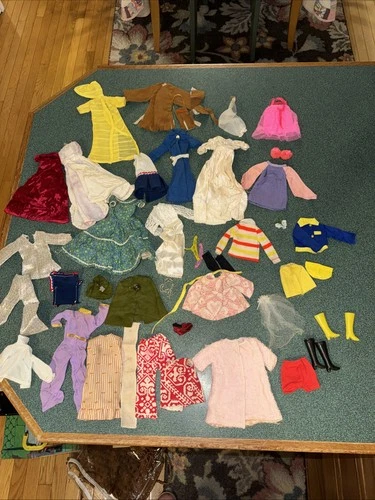 LARGE LOT OF VINTAGE HANDMADE BARBIE DOLL CLOTHING & ACCESSORIES NICE!! 60’s-70’