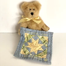Patches Boyds Bears Plush TJs Best Dressed Series Holding Quilt With Tags Vtg