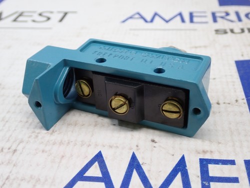 Micro Switch Honeywell BZE6-2RQ 15A-125,250,or 480VAC 2A-600V - Picture 11 of 17