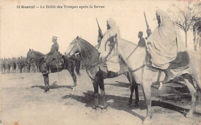 Morocco - Guercif - The parade of troops after the review - Ed. Boumendil 31
