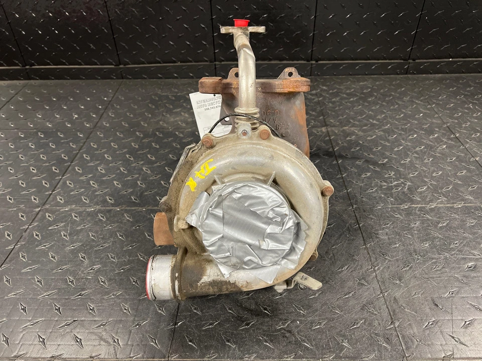 2006 - 2007 Chevy Silverado 3500 Turbo for Duramax Turbo Diesel 6.6L V8 Engine Foto 2 de 4