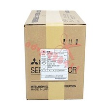 UN SERVOMOTORE MITSUBISHI AC HF303S NUOVO (SENZA ENCODER)