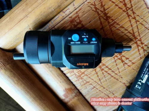1PC Mitutoyo Digital Micrometer 164-164 0-2" .00005" SHIP EXPRESS P5867B YL