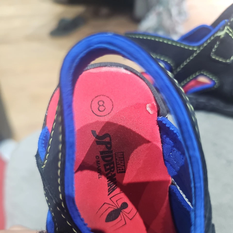 Nuevo Sin Caja Marvel Boy Talla 8 Multicolor Spider-Man Sandalias Antideslizantes 22 Foto 3 de 4