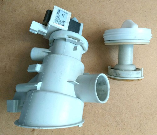 Laugenpumpe/Ablaufpumpe für Waschmaschine Miele Softtronic W 3365/Gebraucht!