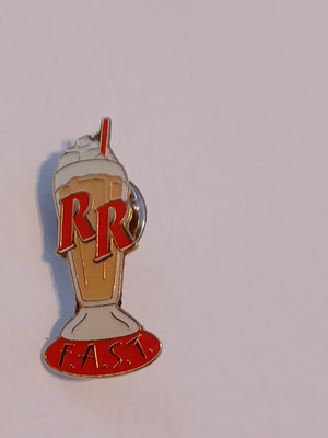 VINTAGE RED ROBIN RESTAURANT MILK SHAKE F.A.S.T. EMPLOYEE PIN / BUTTON