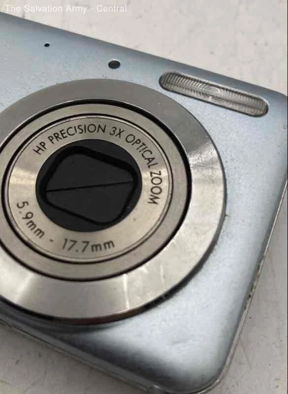 HP Photosmart 7.0 Megapixels 3x Optical Zoom Compact Digital Camera - Image 4 of 4