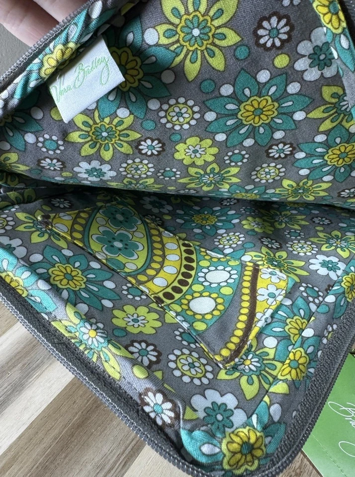 Funda para lector electrónico Vera Bradley en nueva con etiquetas 7" Kindle, Nook, Mini iPad Limón Foto 2 de 3