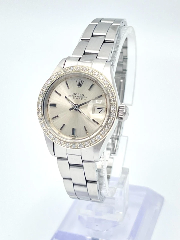 Rolex Datejust 26 mm 6916 esfera plateada y bisel de diamantes caja Oyster Foto 3 de 4
