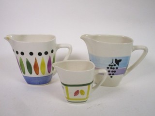 Kleines Konvolut (3) antiker Villeroy & Boch Milchkrüge 9 5/13 5 cmH VV7750