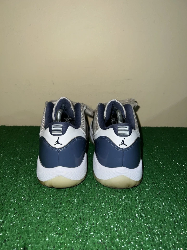 Nike Air Jordan 11 Retro Bajo GS Difuso Azul Blanco FV5121-104 Talla 5.5Y LEER Foto 4 de 4